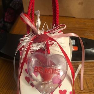 Mini Valentine Music Box